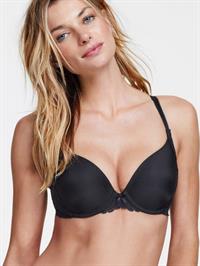 Jessica Hart in lingerie