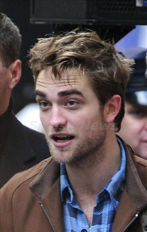 Robert Pattinson