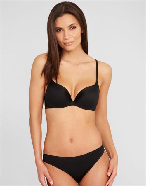 Katya Zalitko in lingerie