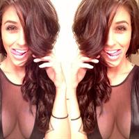 Tianna Gregory taking a selfie