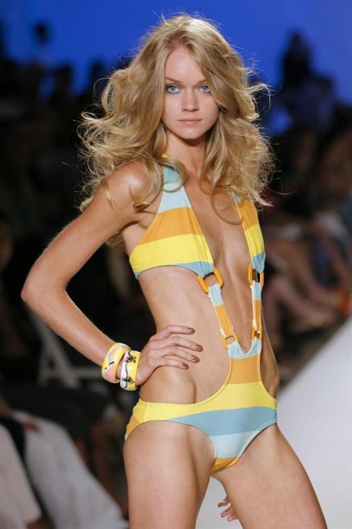 Lindsay Ellingson in a bikini