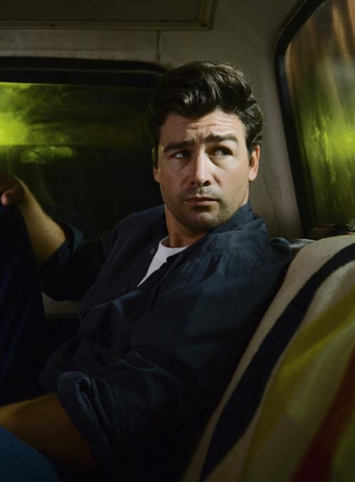 Kyle Chandler