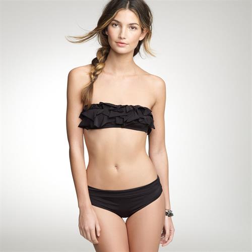 Victoria's Secret model Lily Aldridge in black