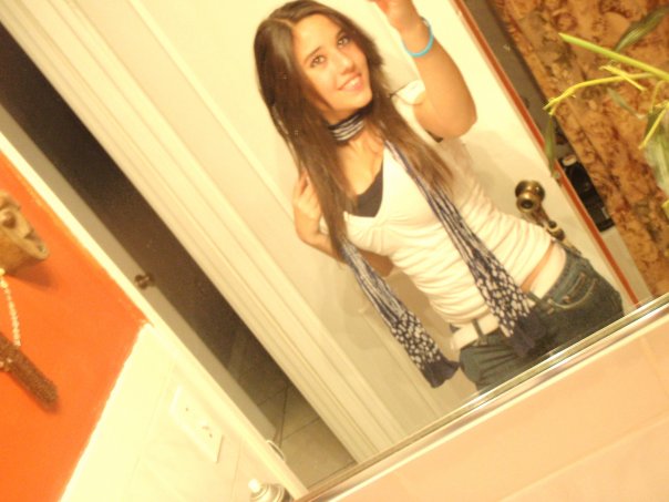 Angie Varona taking a selfie