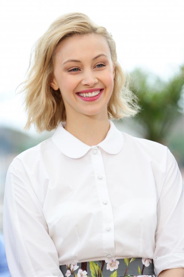 Sarah Gadon