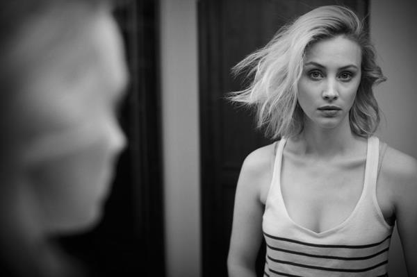 Sarah Gadon