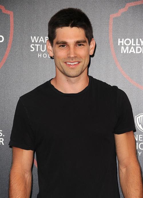 Justin Gaston
