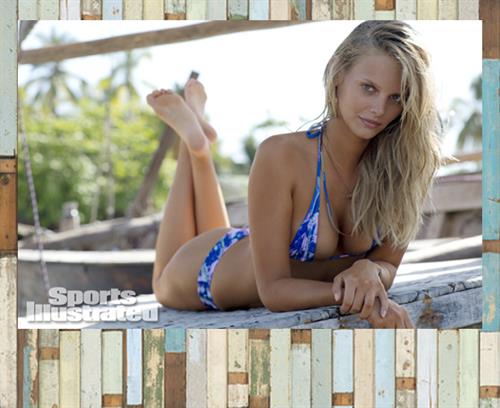 Marloes Horst in a bikini