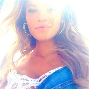 Samantha Hoopes