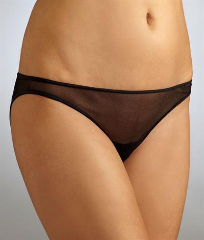 Jennifer Lamiraqui in lingerie