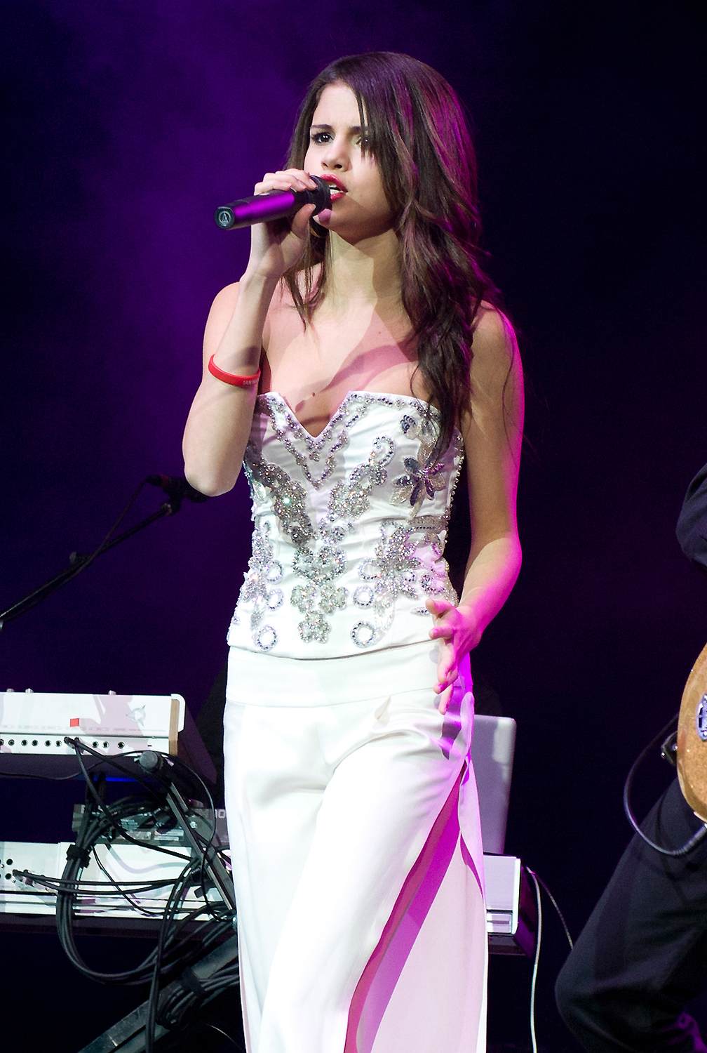 Selena Gomez KIIS FM's Jingle Ball 2010 NOKIA Theatre Los Angeles on December 5, 2010