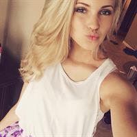 Emilie Voe Nereng taking a selfie