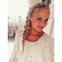 Emilie Voe Nereng taking a selfie