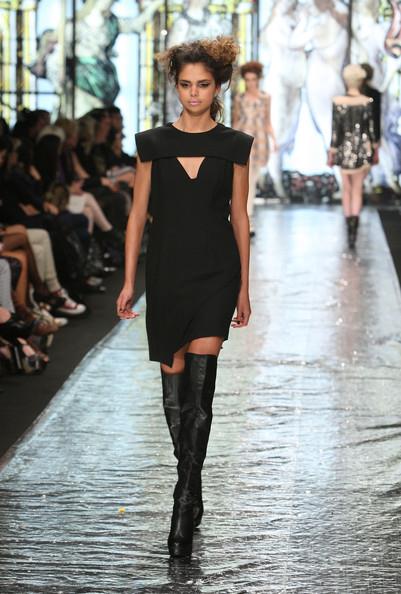 Samantha Harris (Australian Model)