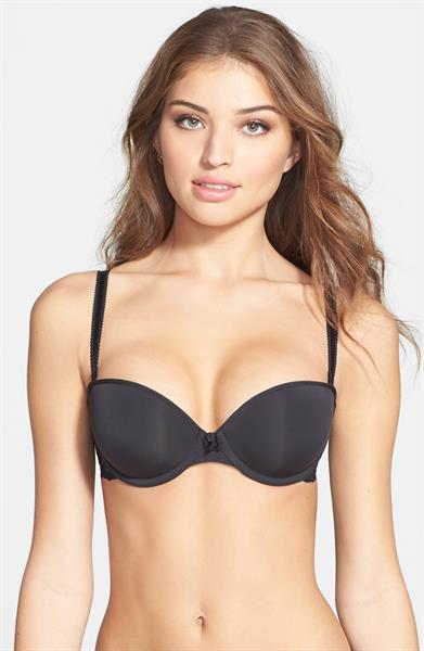 Daniela Lopez in lingerie