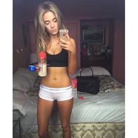 Nicola Hughes taking a selfie