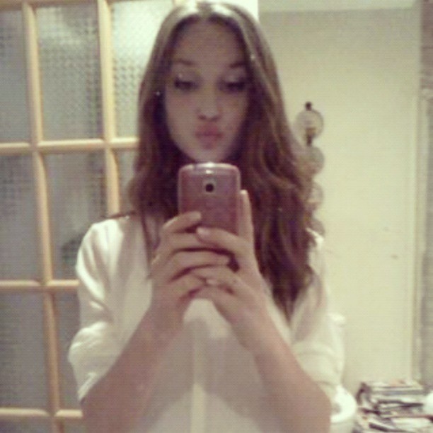 Ariane Fournier taking a selfie