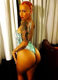 Amber Rose - ass