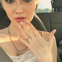 Anna Faith Carlson taking a selfie