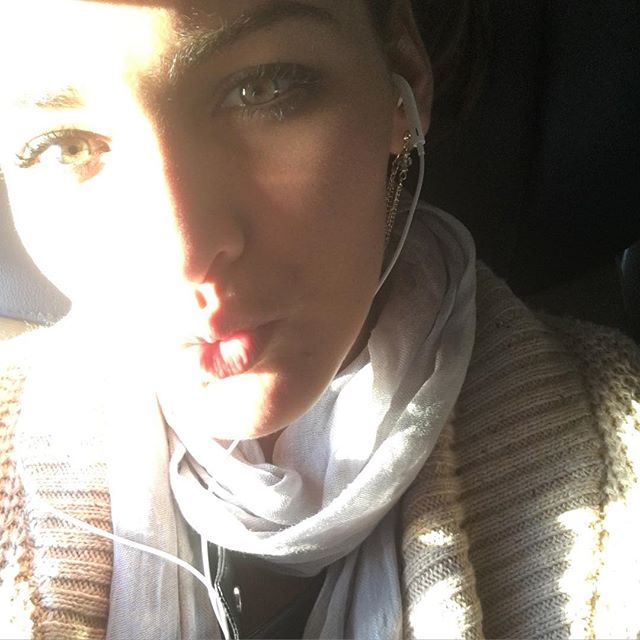 Migbelis Lynette Castellanos taking a selfie