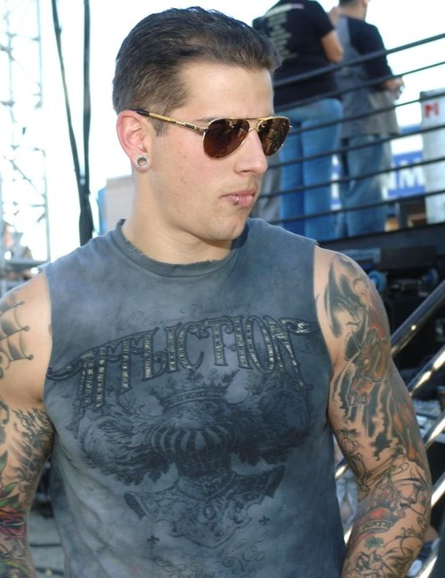 M Shadows