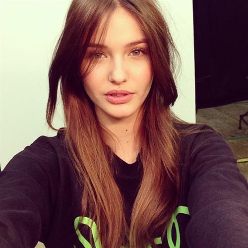 Kristina Romanova taking a selfie