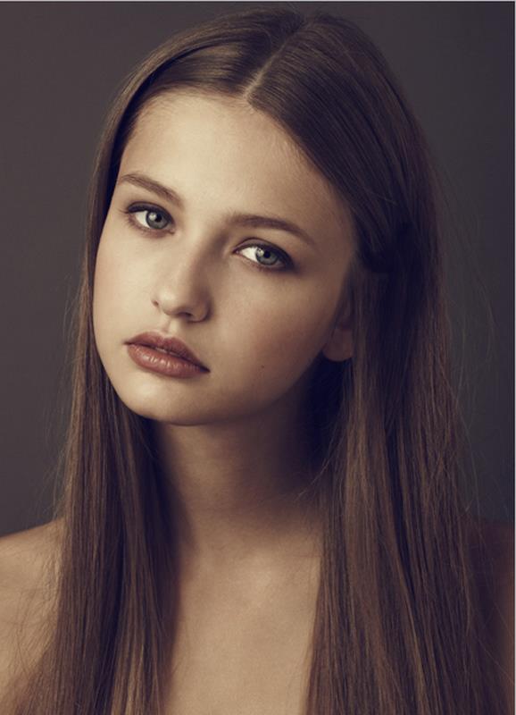 Kristina Romanova