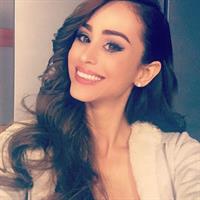 Yanet Garcia taking a selfie