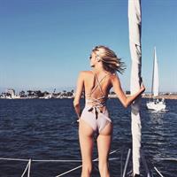 Devon Windsor in a bikini - ass