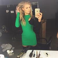 Vita Sidorkina taking a selfie