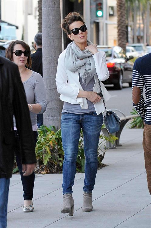 Kate Beckinsale Shopping in Los Angeles February 27, 2013  