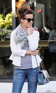 Kate Beckinsale Shopping in Los Angeles February 27, 2013  