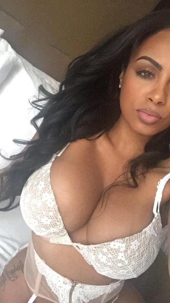 Ana Montana in lingerie