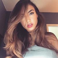 Kelly Karloff taking a selfie