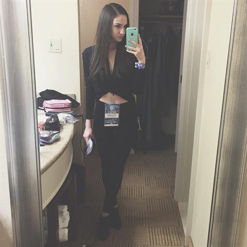 Christina Marie Harris taking a selfie