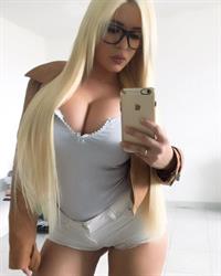 Cecibel Vogel taking a selfie