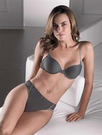 Fernanda Mello in lingerie