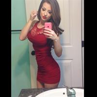 Sheala Foster taking a selfie