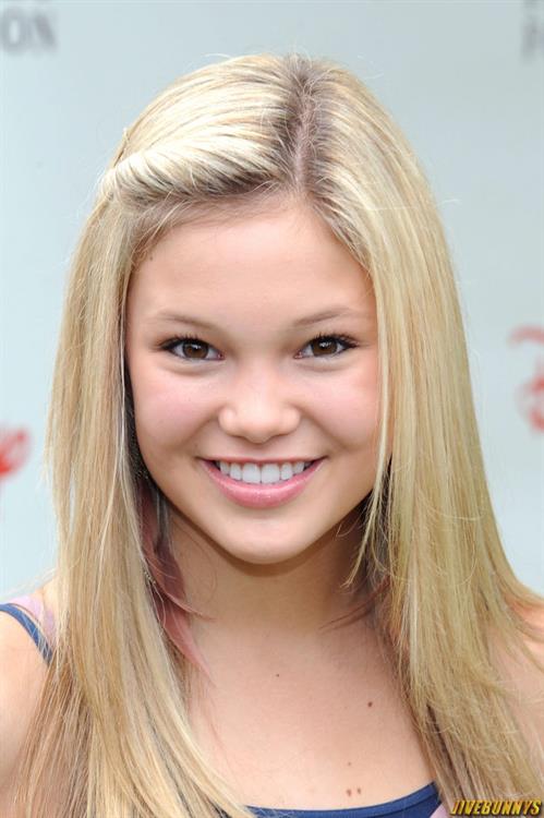 Olivia Holt
