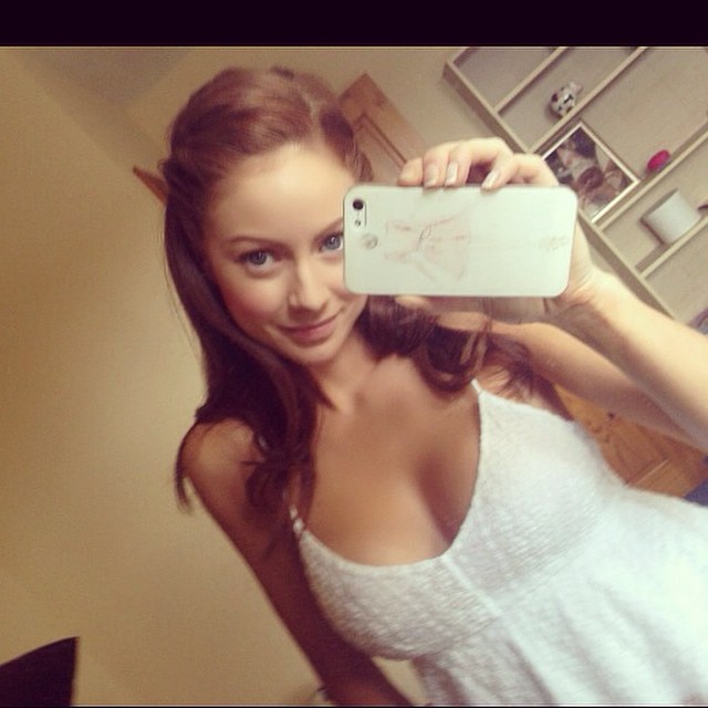 Laura Carter taking a selfie