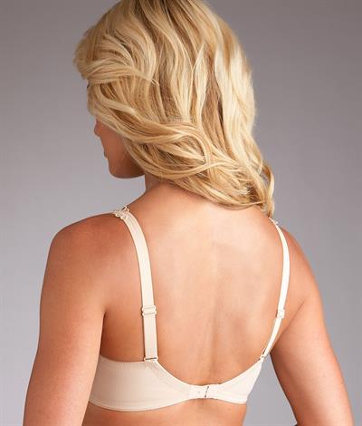 Chelsea Salmon in lingerie