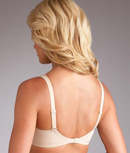 Chelsea Salmon in lingerie