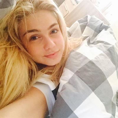 Katarina Pudar taking a selfie