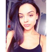 Lisa Ramos taking a selfie