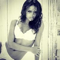 Lisa Ramos in lingerie