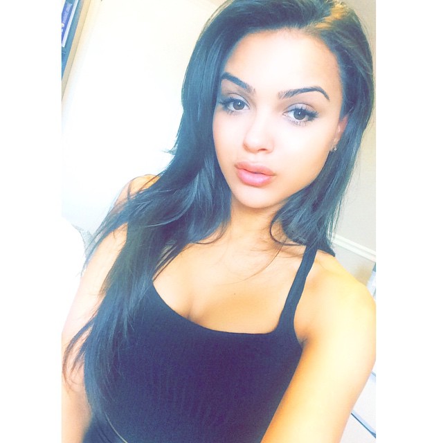 Lisa Ramos taking a selfie