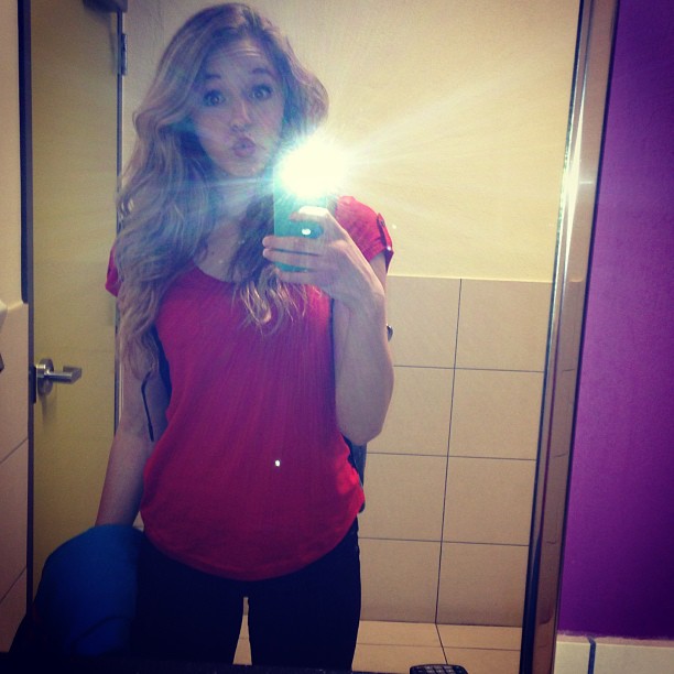 Courtney Tailor taking a selfie