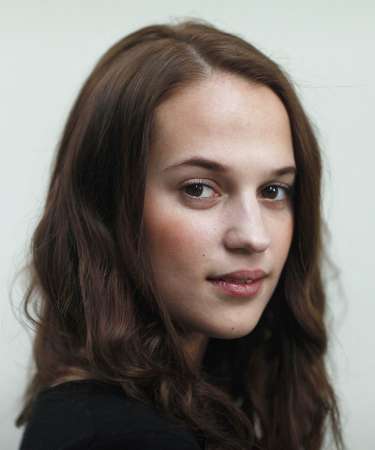 Alicia Vikander