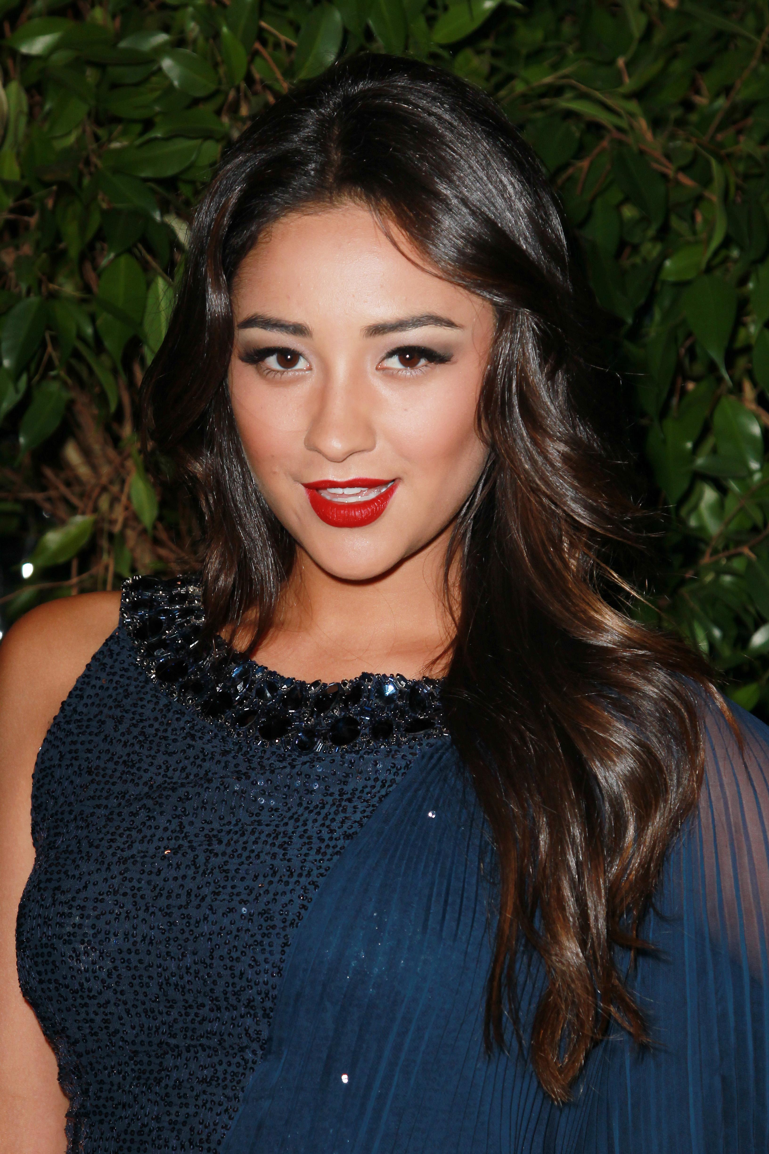 Shay Mitchell