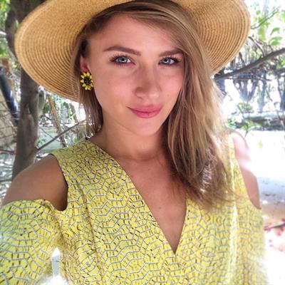 Shantel VanSanten taking a selfie